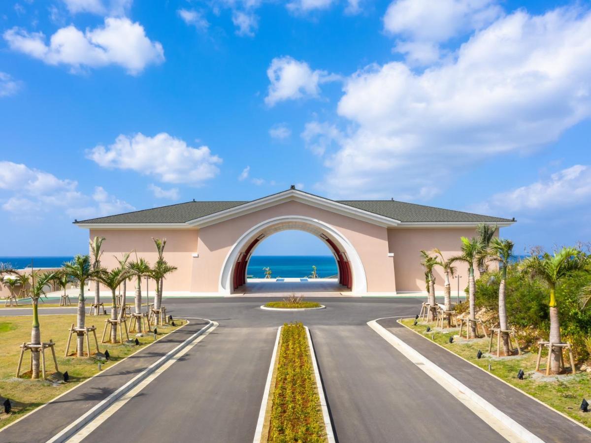 Miyakojima Kurima Resort Seawood Hotel Exteriör bild