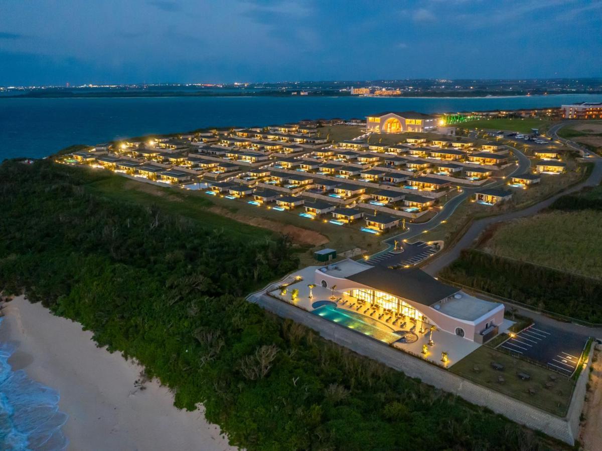Miyakojima Kurima Resort Seawood Hotel Exteriör bild